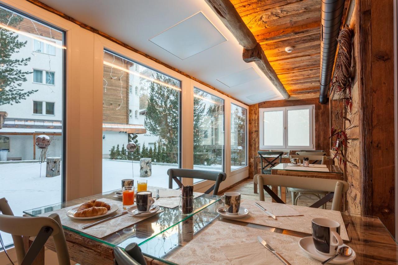 Jaegerhof Serviced Apartements Zermatt Zewnętrze zdjęcie