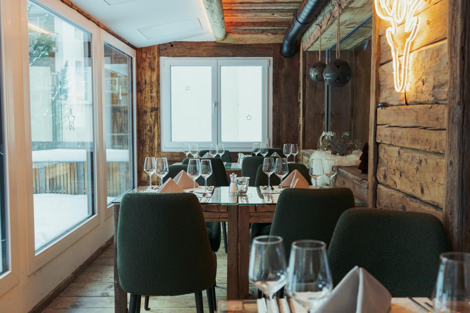Jaegerhof Serviced Apartements Zermatt Zewnętrze zdjęcie