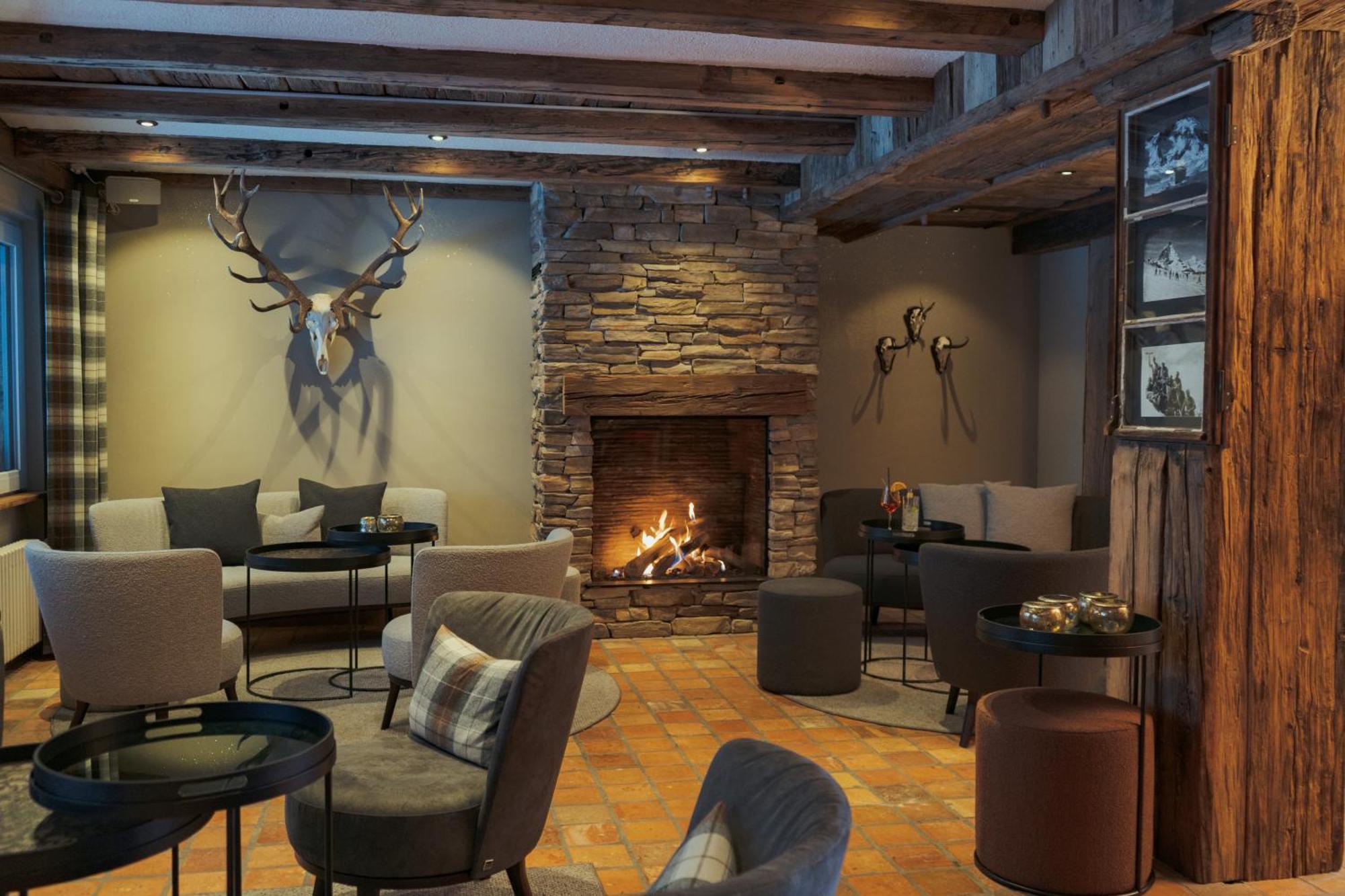 Jaegerhof Serviced Apartements Zermatt Zewnętrze zdjęcie