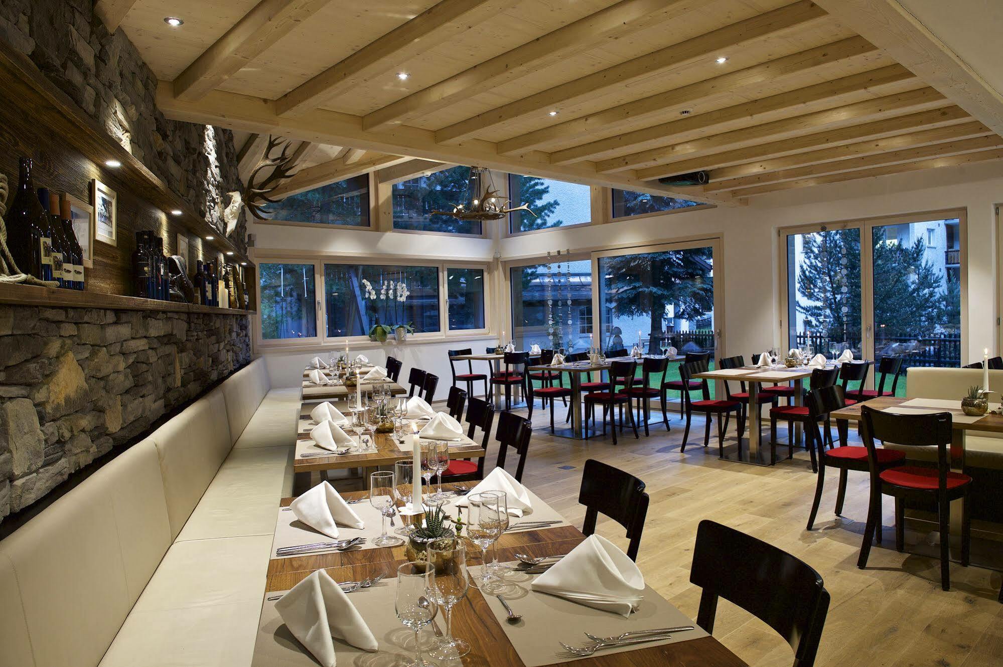 Jaegerhof Serviced Apartements Zermatt Zewnętrze zdjęcie