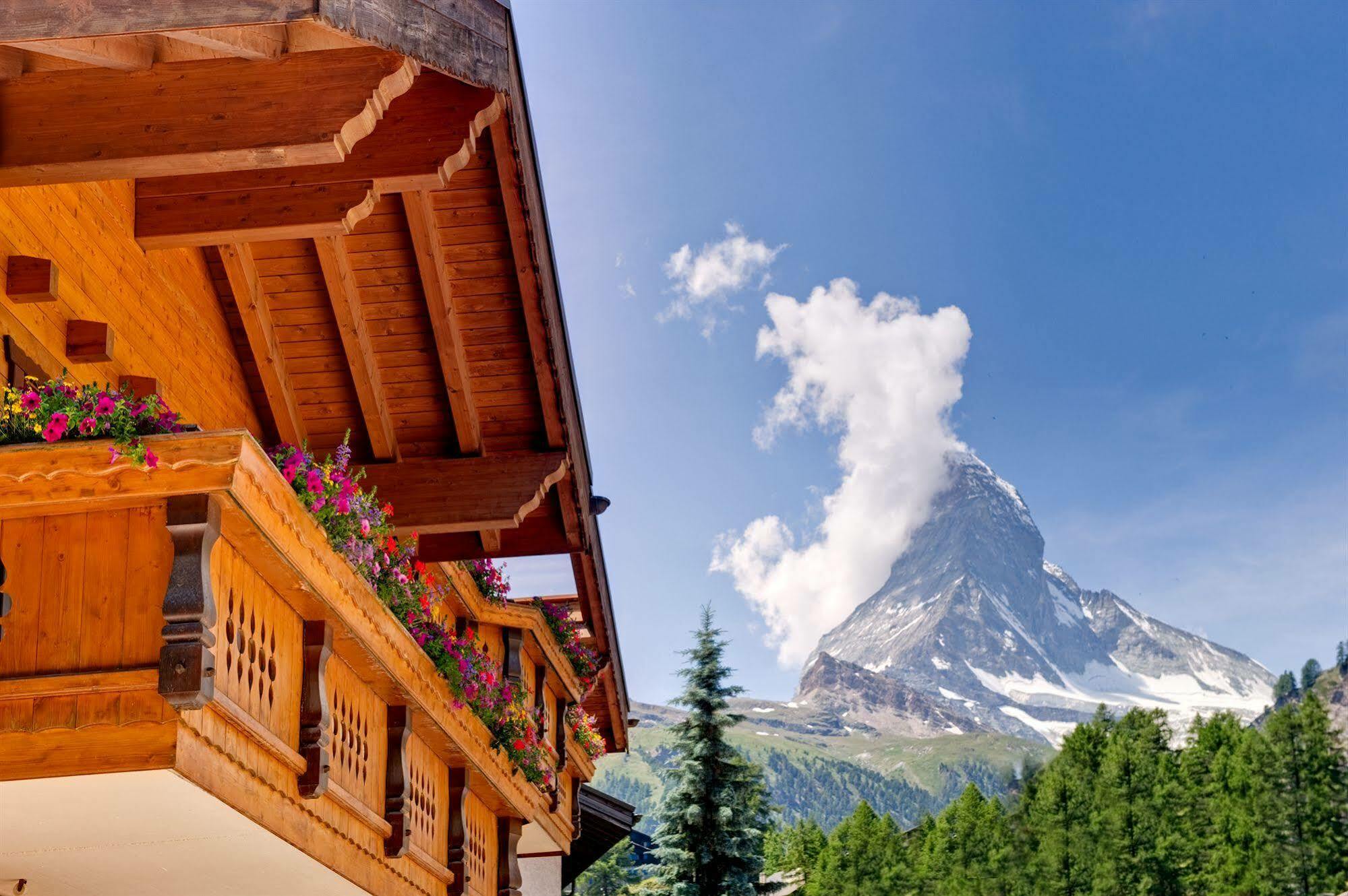 Jaegerhof Serviced Apartements Zermatt Zewnętrze zdjęcie